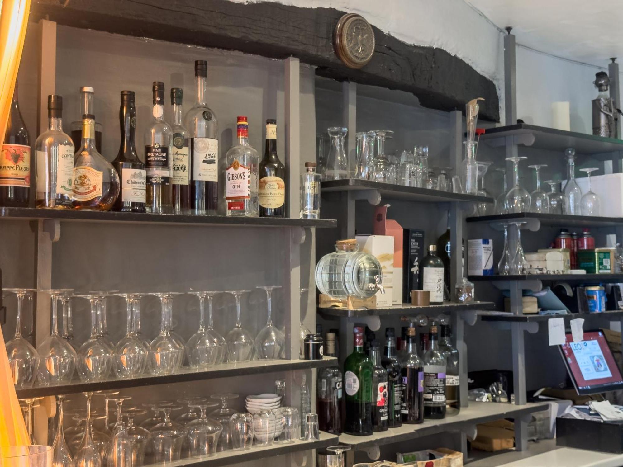 Logis Hotel Les Chardons Bleus Restaurant Le Bistrot De La Mer Roscoff Εξωτερικό φωτογραφία
